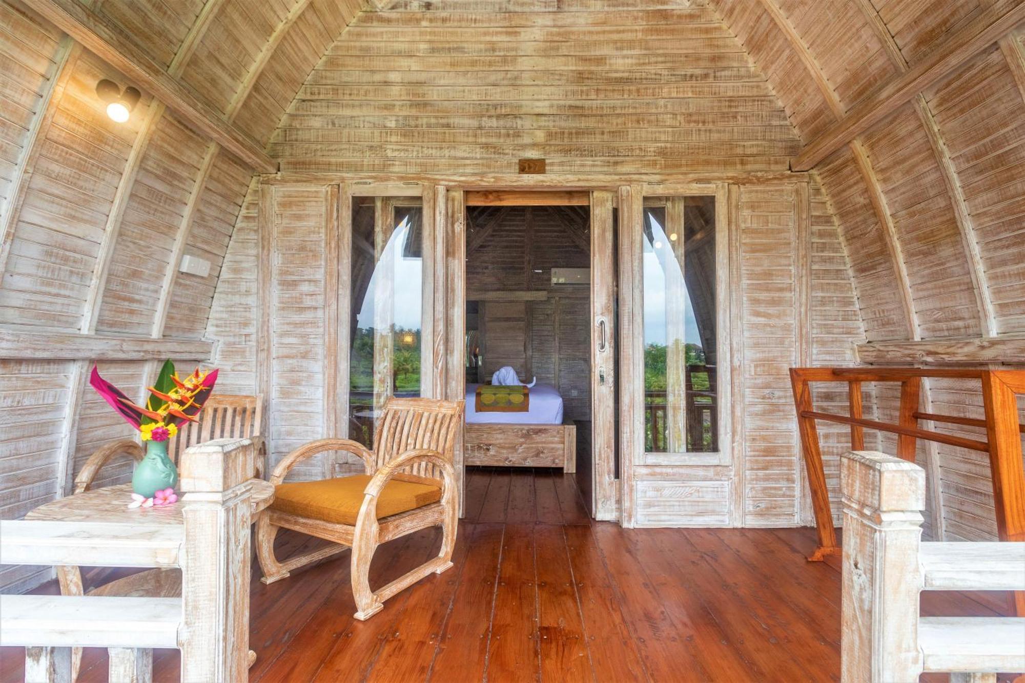 Alamgangga Villas Tirta Gangga Karangasem Rum bild